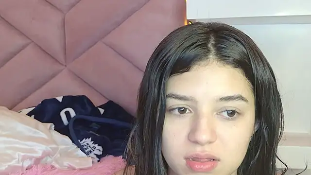 eva_sin18's Live XXX Chat