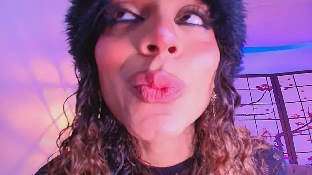 Zahara1's Live XXX Chat