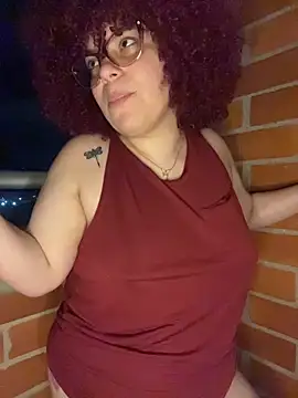 دردشة Leyah__ الجنسية المباشرة