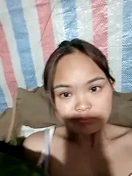 xinhxinhcute's Live XXX Chat