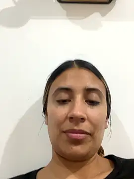 แชท XXX สดของ Megumi_Ivanov