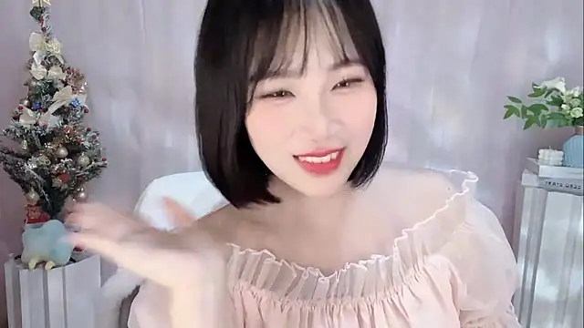 Pinkgirl520 现场XXX聊天