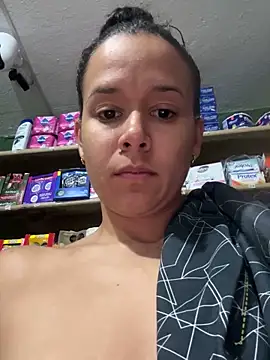 lannabellx élő XXX-chatje