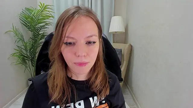 Persephoni 现场XXX聊天