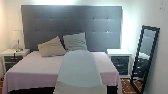 Chat XXX ao vivo de chaneelstark