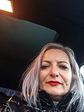 LadyTouch Chat XXX live