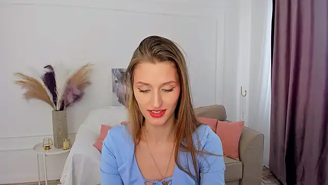 NaturalBeaty élő XXX-chatje