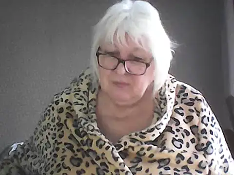 Alexia64231 live XXX chat