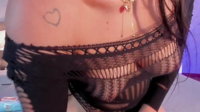 KamileBlake Chat XXX in diretta