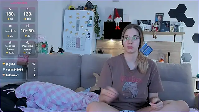 Girl_alone_home লাইভ XXX চ্যাট