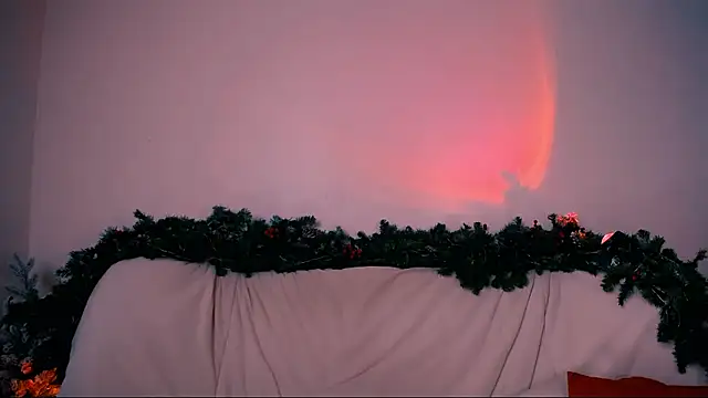 ElenaMonroe's Live XXX Chat