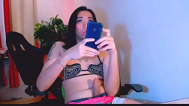 lil_cummer69 live XXX chat