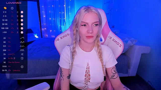 AnyaTaylor_ Chat XXX live
