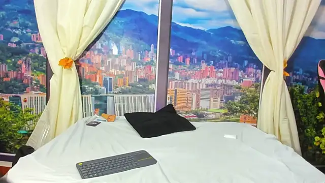 jhonaEstrada's Webcam Show