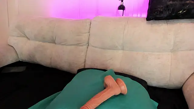 Kenia_Storm's Live XXX Chat