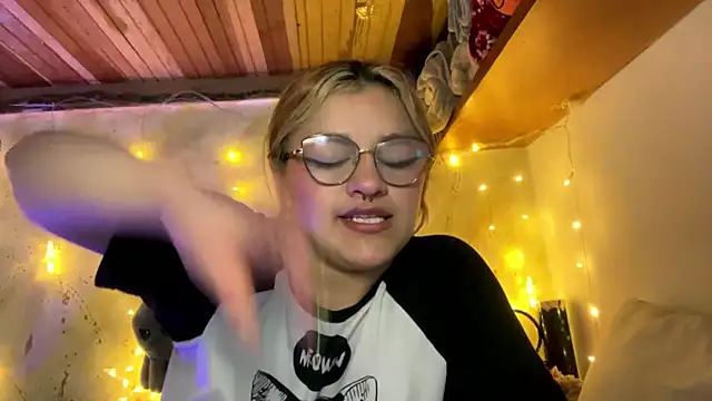 Sophia_Weest99's Live XXX Chat