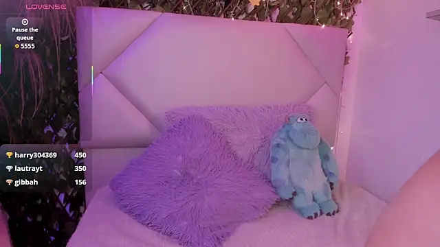 Abby_Piink élő XXX-chatje