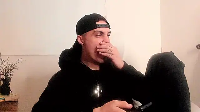 dark_sun302: онлайн-секс-чат