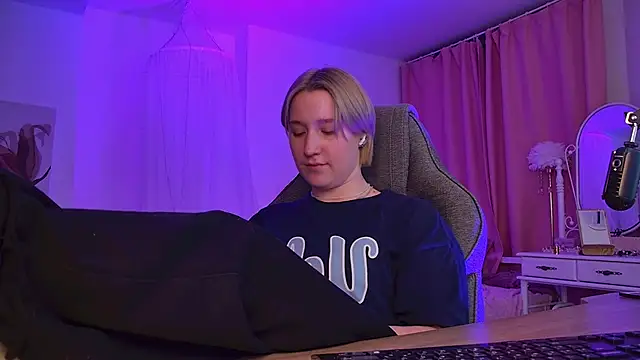 CinBellamy élő XXX-chatje