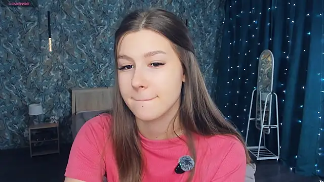 MondoNeko live XXX chat