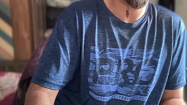 MakeMeAwareAah – Naživo XXX chat