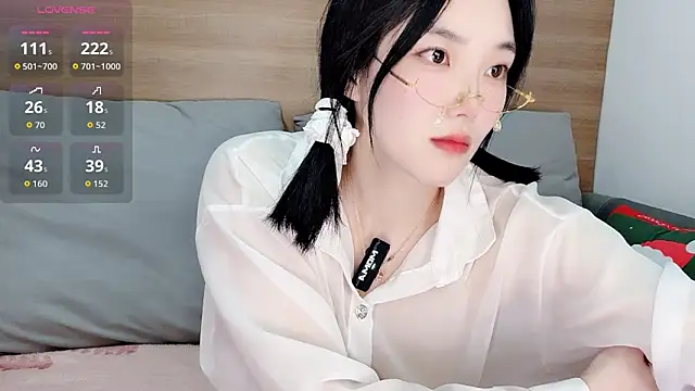 upoo7lt Chat XXX live