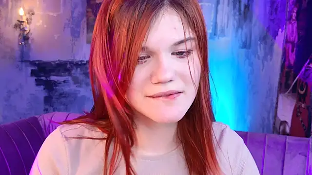 EllieKely live XXX chat