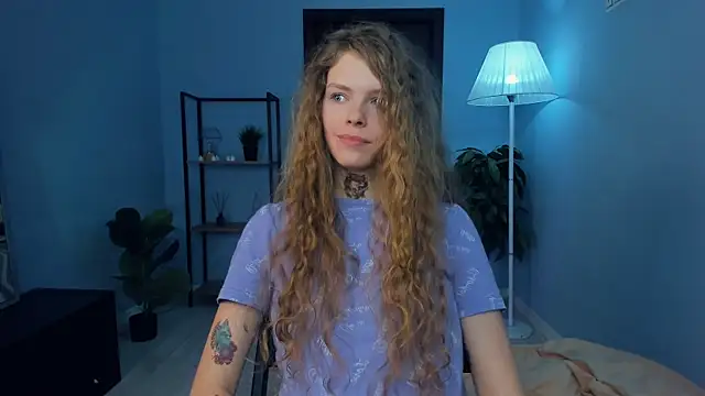 Czat XXX na żywo – RayaNenlia