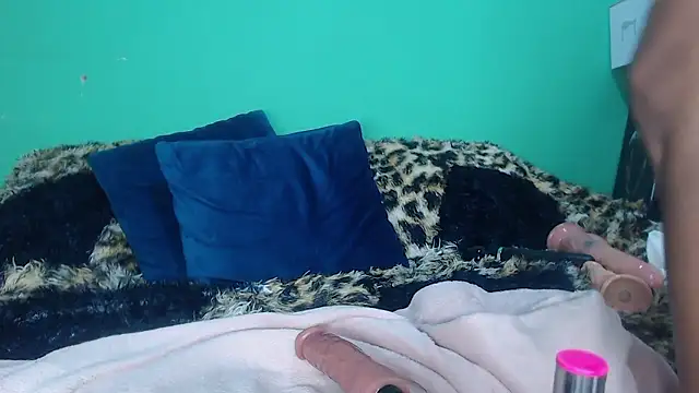 avaleri_cherry Live XXX Chat