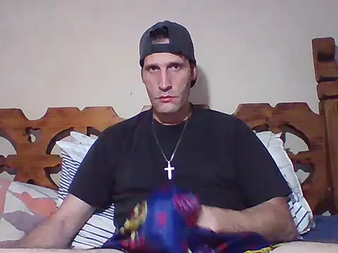 Tomy_Bulat élő XXX-chatje