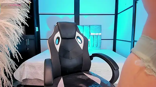 SamaraAnders_ élő XXX-chatje