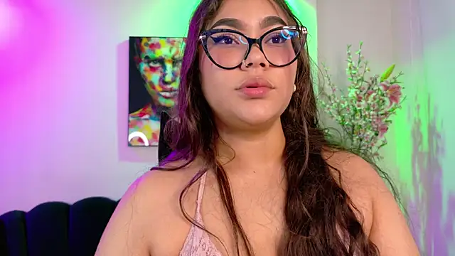 Vale_Walker Live XXX Chat