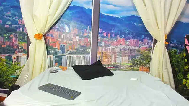 jhonaEstrada Webcam-Show