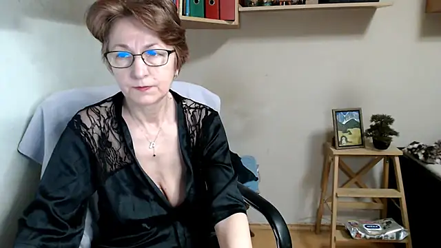 katemodel élő XXX-chatje