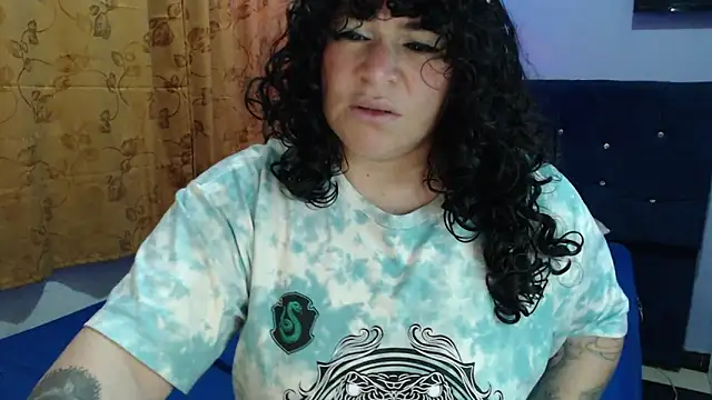 ANGELIQUE_KLANE's Live XXX Chat