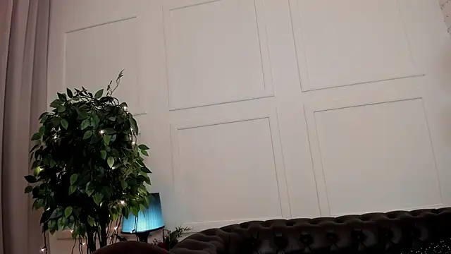 Dark_Moni Chat XXX live