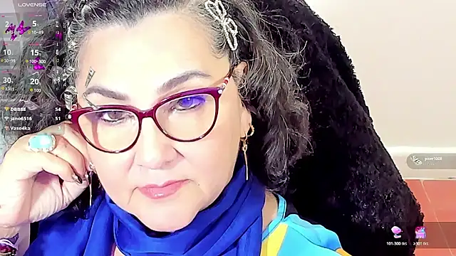 Chat +18 de cataleya_mom ao vivo