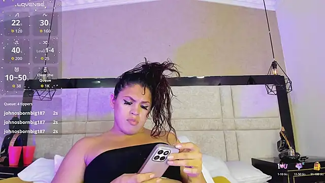 kimCosseyy's Live XXX Chat