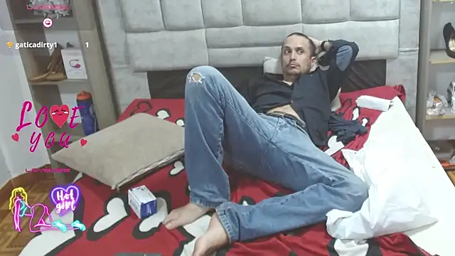 Candy_and_Jh0n Live XXX Chat