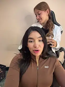 jenn_fit's Webcam Show