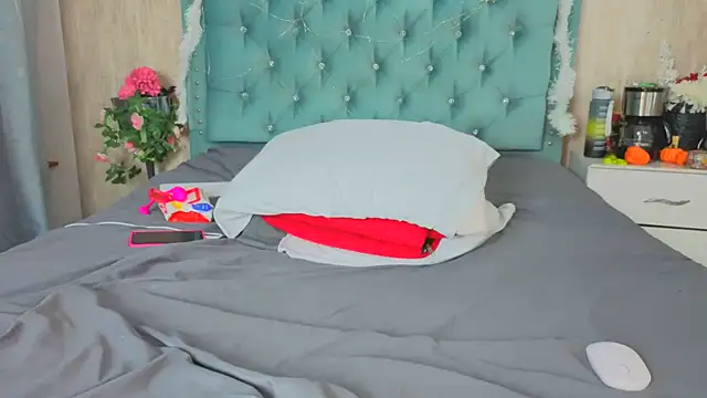 Alexa_roussee: онлайн-секс-чат