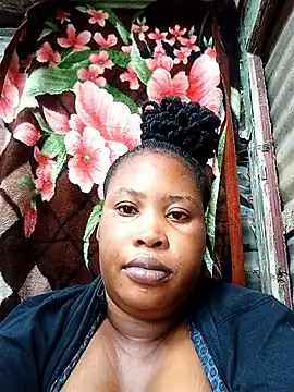 OCEANSQUITERXXX Chat XXX in diretta