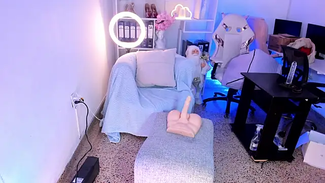 Dakota_jhons1: онлайн-секс-чат