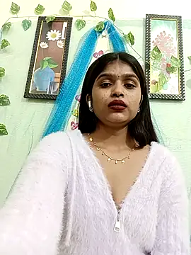 MoonlikeLexis' Live XXX Chat