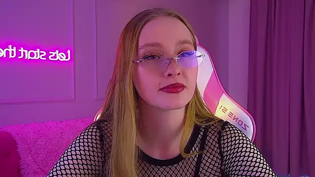 AgataFoxley: онлайн-секс-чат