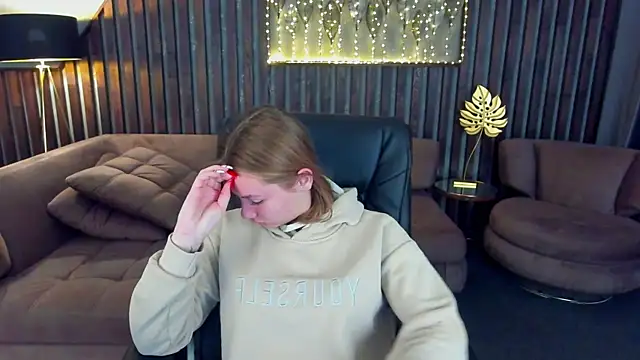 MilaAddams – Kamerová šou