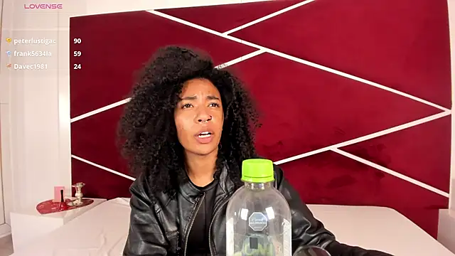 CarlaMarcuzzi Chat XXX in diretta