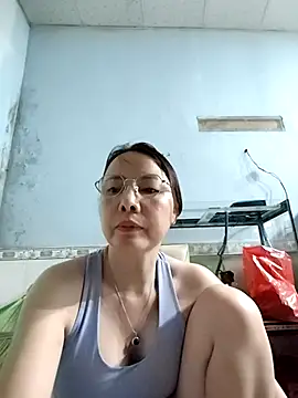 Famrita 网络视讯表演