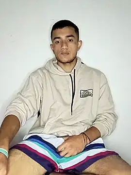 Thick_Cock Adlı Modelin Canlı XXX Sohbeti