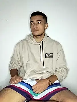 Thick_Cock élő XXX-chatje